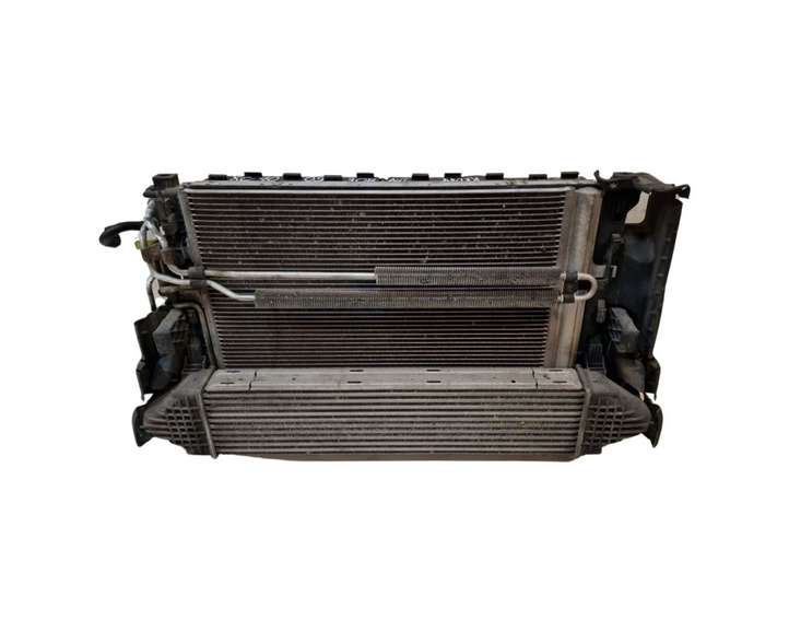 Volvo XC70 (2007 - 2013)  P32339742 Комплект радиаторов