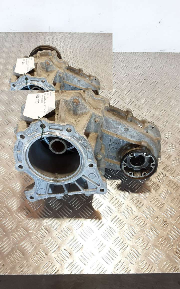 Jeep Grand Cherokee (2010 - 2021)  P52123725AB Редуктор коробки передач (раздатка)