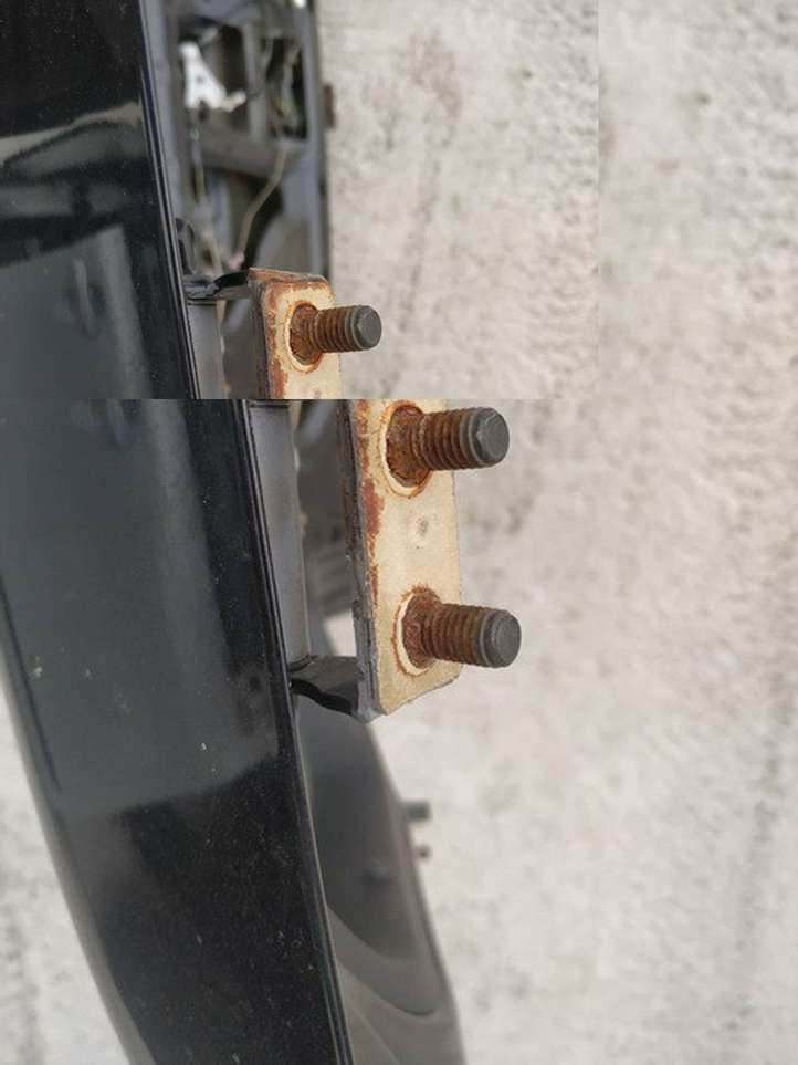 Toyota Corolla E120 E130 (2000 - 2004)   Петля (петли) задней крышки