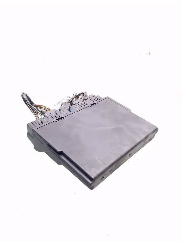 Ford Mondeo Mk III (2000 - 2007) 1S7T15K600KB Модуль комфорта — фото 3