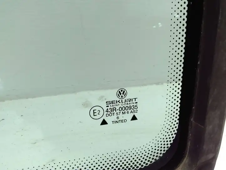 Volkswagen Transporter - Caravelle T4 (1990 - 2003) Заднее боковое стекло — фото 4
