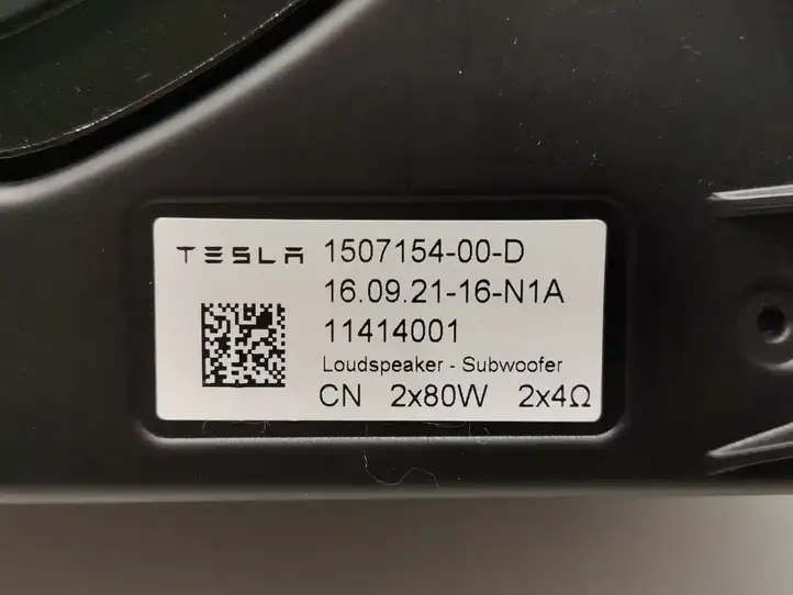 Tesla Model Y (2019 - 2024) 1507154-00-D Динамик панели приборов — фото 4