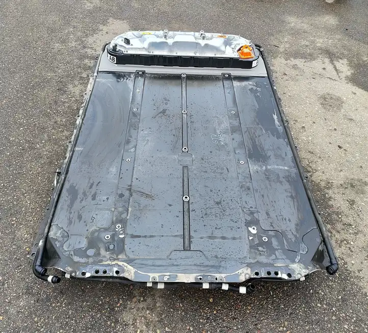 Tesla Model 3 (2017 - 2023) 110442300M Аккумулятор гибридного / электрического автомобиля — фото 2