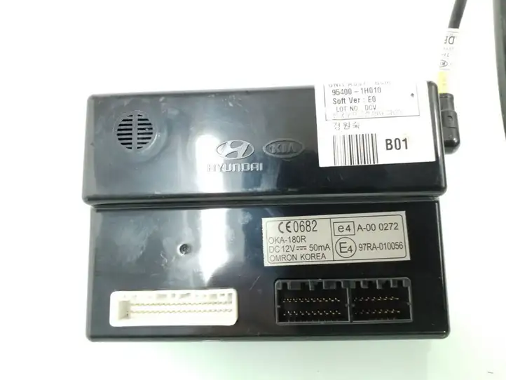 Kia Ceed (2006 - 2010) 954001H010 Модуль комфорта — фото 3