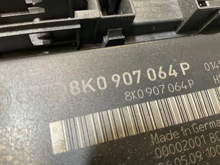 Audi A6 S6 C6 4F (2004 - 2008) 8K0907064P Модуль комфорта — фото 3