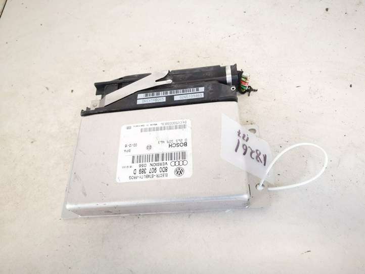 Audi A4 (1999 - 2001)  8d0907389d Блок управления ABS