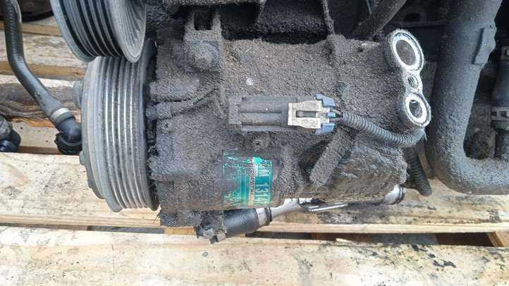 Opel Vectra (2002 - 2005)  13147264 Компрессор (насос) кондиционера воздуха
