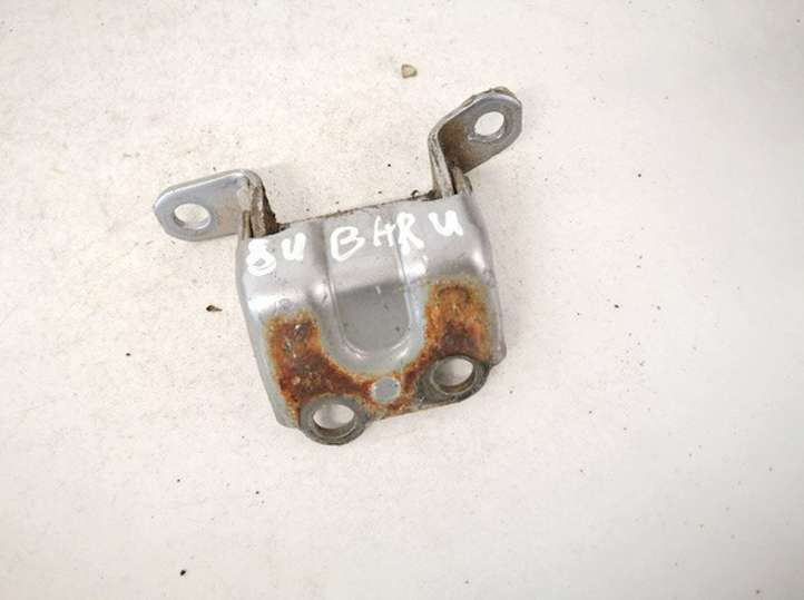 Subaru Legacy (2003 - 2009)   Верхняя петля передней двери