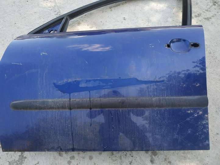 Seat Cordoba (6L) (2002 - 2009)   Отделка (молдинг) передней двери