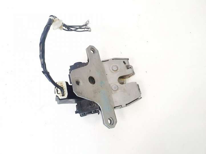Ford Mondeo MK IV (2007 - 2014)  8m51r442a66ce Замок задней крышки