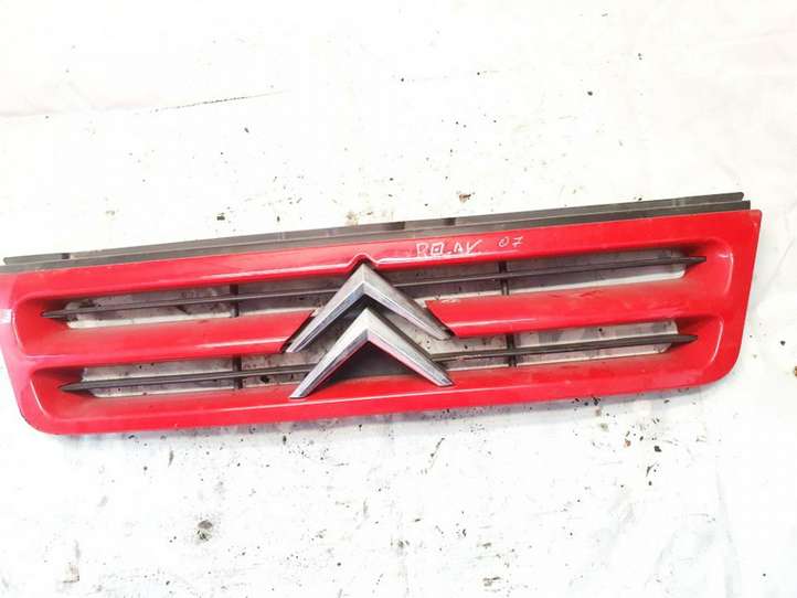 Citroen Jumper (2002 - 2006)  1304699070 Передняя решётка