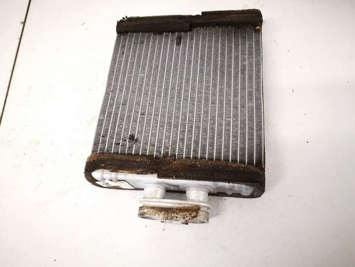 Volkswagen Polo (2005 - 2009)  6q0819031 Радиатор печки