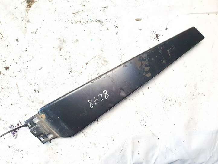 Audi A4 (2004 - 2009)  8e0853289e Другая деталь отделки задний дверей