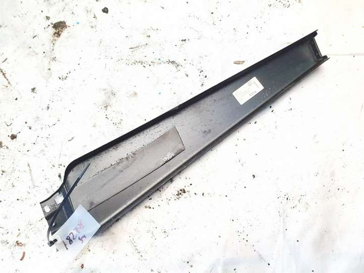Audi A4 (2004 - 2009)  8e0853289e Другая деталь отделки задний дверей