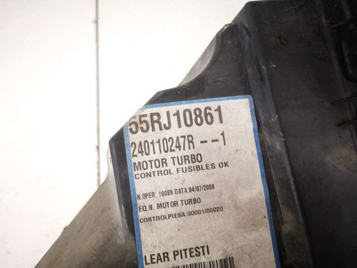 Renault Laguna (2007 - 2015)  240110247r Ящик предохранителей (комплект)