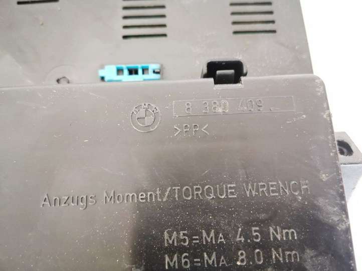 Land Rover Range Rover (2002 - 2005)  8380409 Ящик предохранителей (комплект)