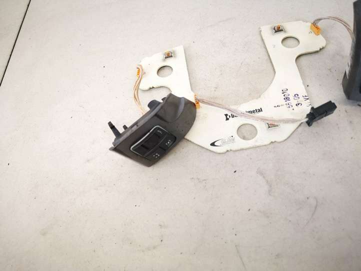 Opel Zafira (2003 - 2006)  13126750 Кнопки рулевого колеса