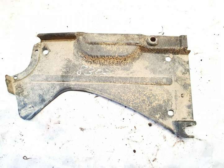Audi A4 (2000 - 2006)  8e0825215f Защита дна двигателя