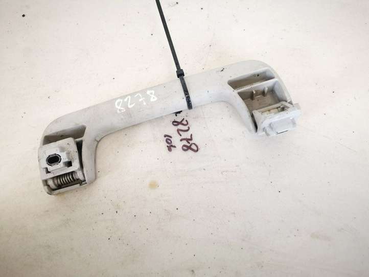 Audi A4 (2004 - 2009)  8e0857607 Передняя звукоизоляция