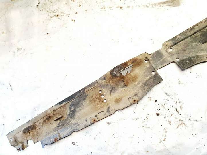 Audi A4 (2000 - 2006)  8e0825209c Защита дна двигателя
