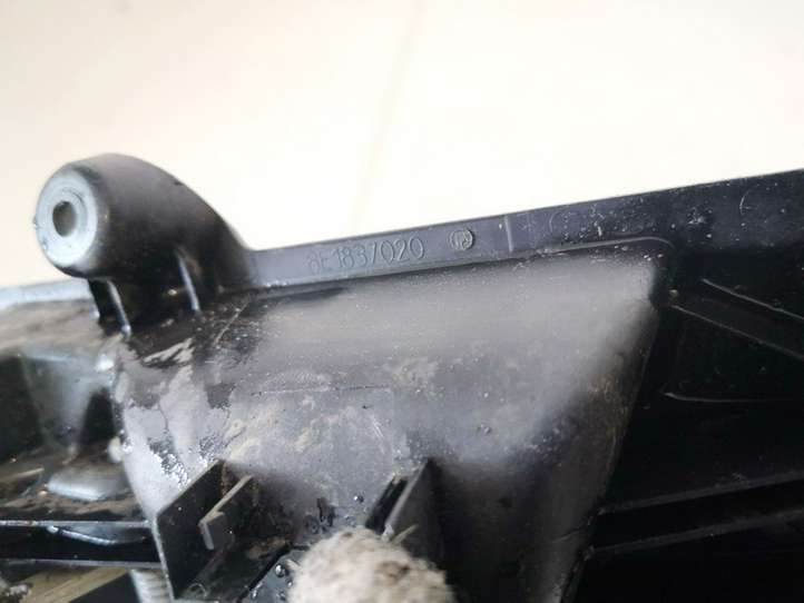 Audi A4 (2000 - 2006)  8e1837020 Передняя звукоизоляция