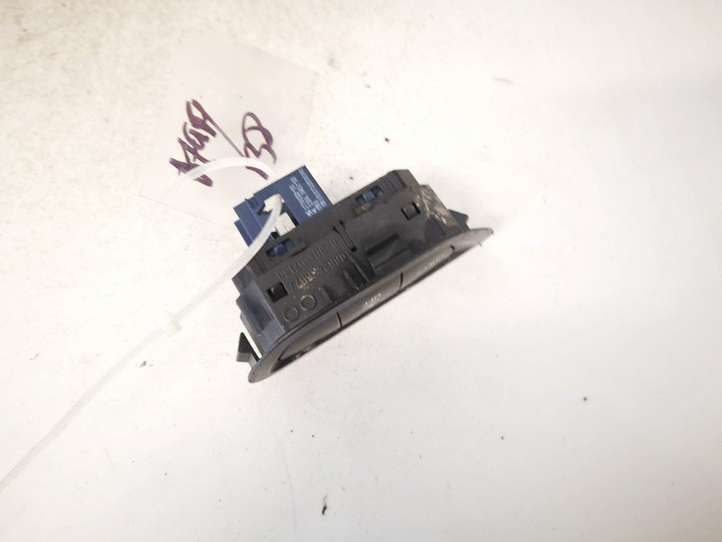 Citroen C5 (2004 - 2008)  9682436677 Включатель датчиков парковки