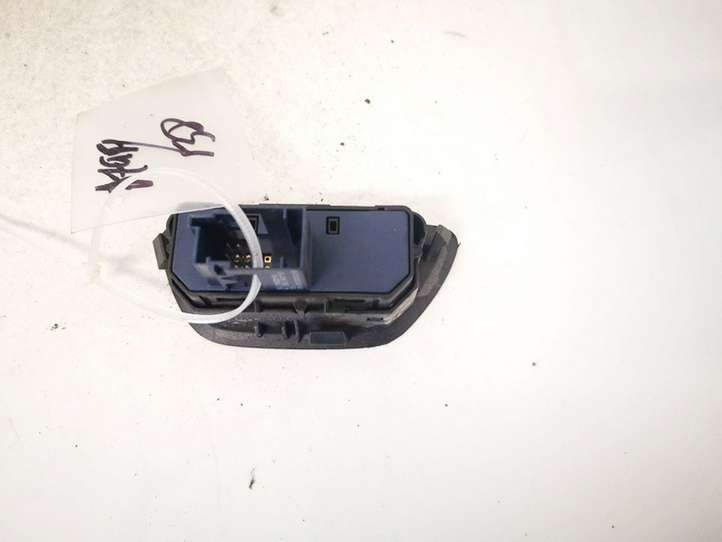 Citroen C5 (2004 - 2008)  9682436677 Включатель датчиков парковки