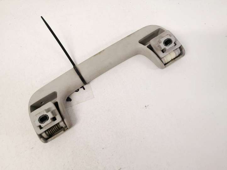 Audi A4 (2004 - 2009)  8e0857607 Передняя звукоизоляция