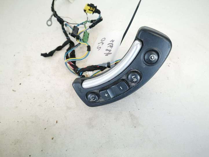 Land Rover Range Rover (2002 - 2005)  6921655 Кнопки рулевого колеса
