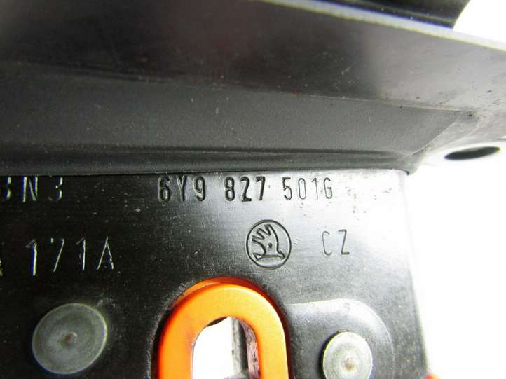 Skoda Fabia Mk1 (6Y) (1999 - 2007)   Замок задней крышки