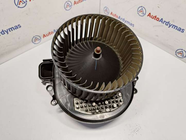 BMW 3 F30 F35 F31 (2012 - 2018)  64119350395 Вентилятор печки