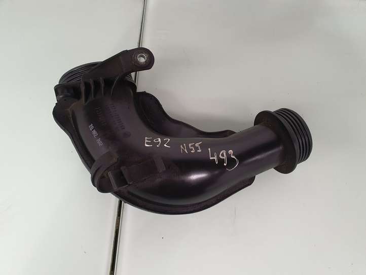 BMW 3 E92 E93 (2005 - 2014)  13717599290 Деталь (детали) канала забора воздуха