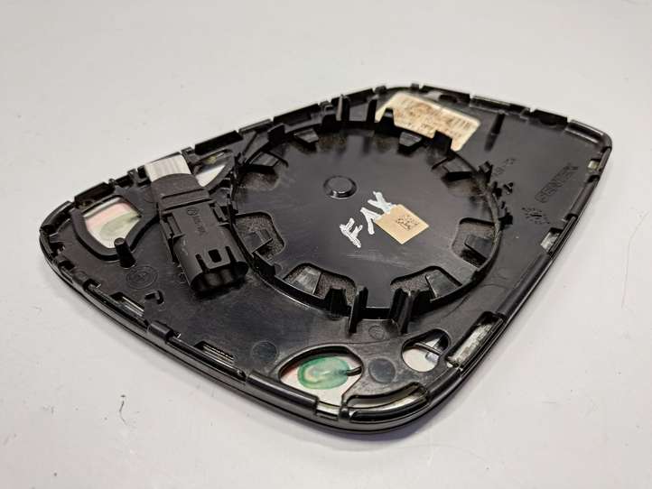BMW 5 F10 F11 (2009 - 2016)  51167228611 Части зеркала