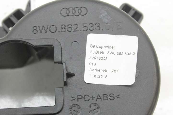 Audi A5 (2016 - )  8W0862533D Передний держатель чашки
