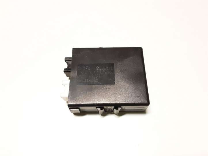Hyundai Santa Fe (2000 - 2005)  9875026000 Реле стеклоочистителей
