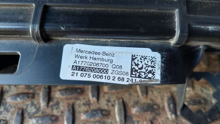 Mercedes-Benz A W177 (2018 - )  A1776208000 Верхняя часть панели радиаторов (телевизора)