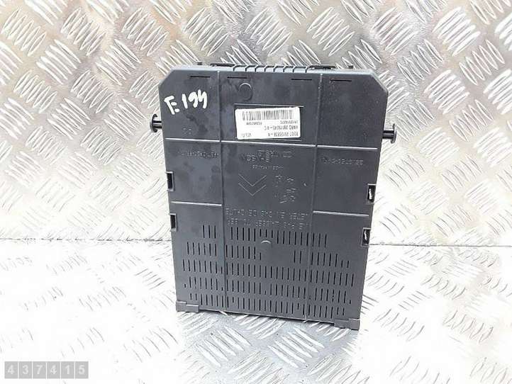 Peugeot Partner (2002 - 2008)  966405898001 Ящик предохранителей (комплект)
