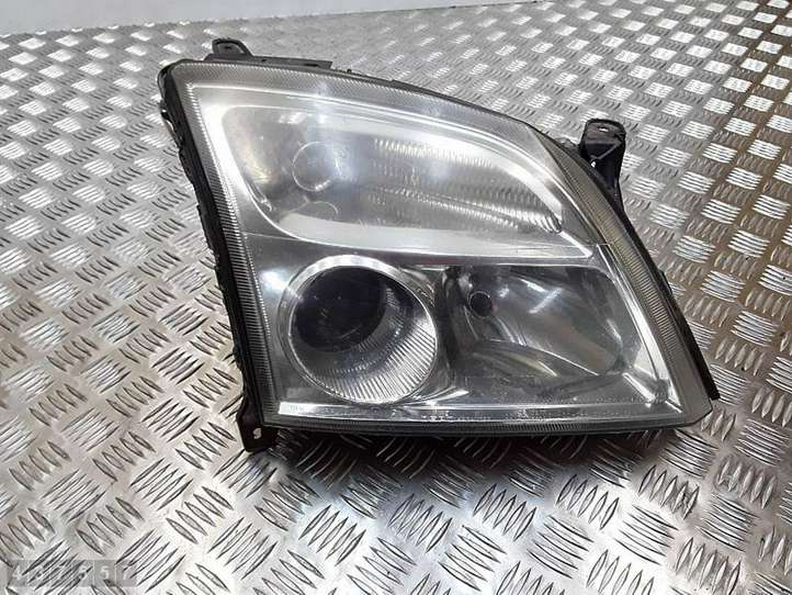 Opel Vectra (2002 - 2005)  E410677 Передняя фара