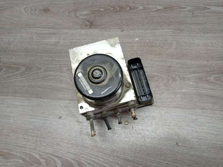 Volvo V70 (2000 - 2004)  10020403684 Блок ABS
