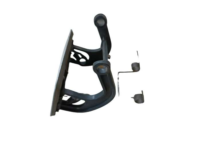 BMW 5 E60 E61 (2004 - 2010)  51117060536 Крышка форсунки омывателя фары