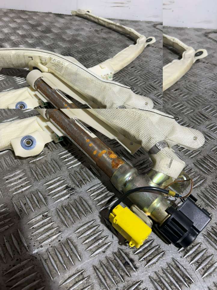 Volkswagen Golf IV (1998 - 2005)  1J6880741F Звукоизоляция крыши