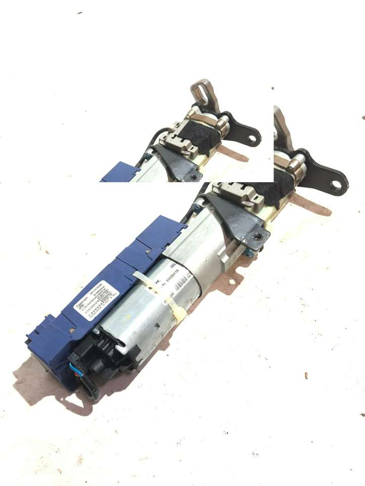 Audi Q5 (2008 - 2012)  4F9959946 Притягиватель задней крышки