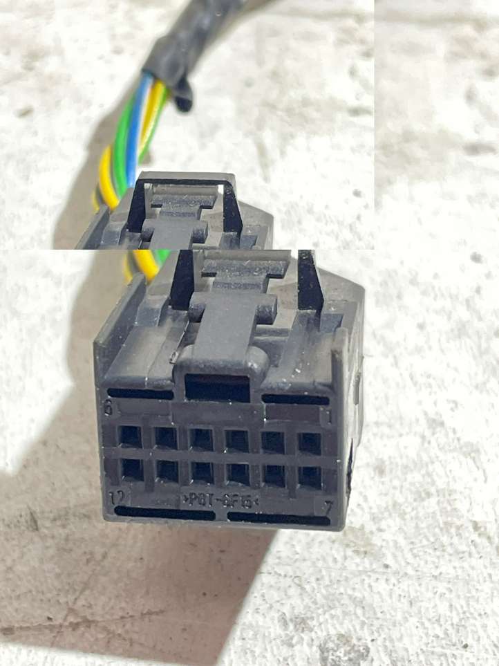 Volvo V70 (2007 - 2013)  30724976 Проводка датчиков парковки