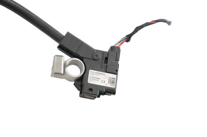 BMW 6 F12 F13 (2010 - 2018)  9302356 Узел подключения плюсовых проводов