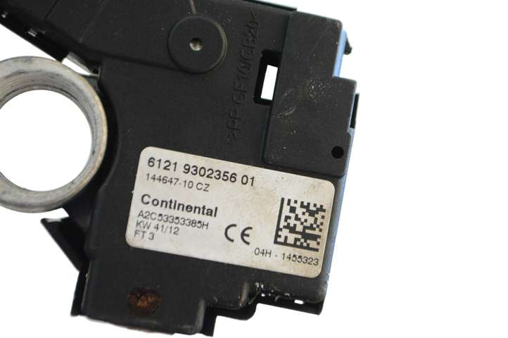 BMW 6 F12 F13 (2010 - 2018)  9302356 Узел подключения плюсовых проводов