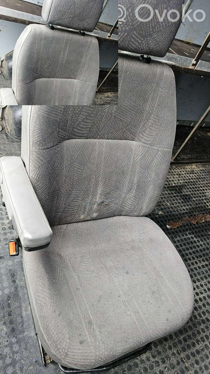 Ford Transit (2006 - 2013)   Передняя звукоизоляция