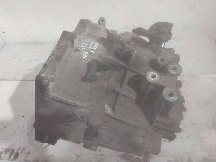 Opel Astra (2004 - 2009)  5495775 Механическая коробка передач, 5 передач