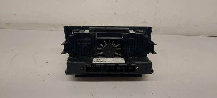 Audi A3/S3 8P (2003 - 2005)  8P0820043F Блок управления кондиционера воздуха / климата/ печки (в салоне)