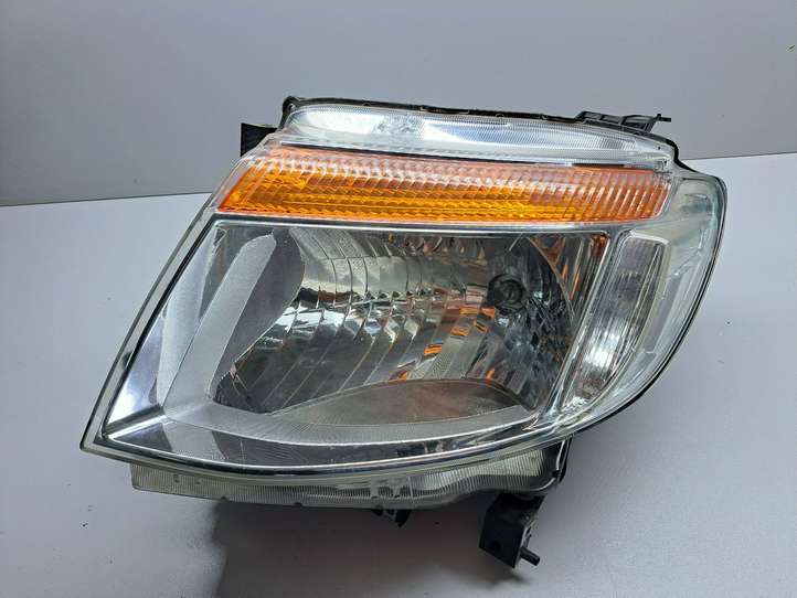 Ford Ranger (2015 - 2019)  929655T00A Передняя фара
