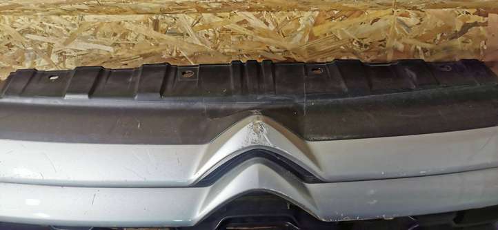 Citroen Jumper (2014 - )  1315804070 Верхняя решётка